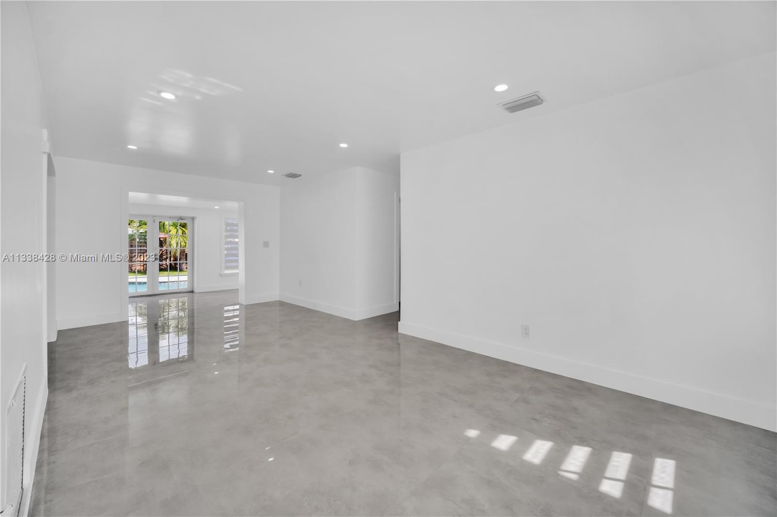 8101 SW 14th Ter Unit: 0