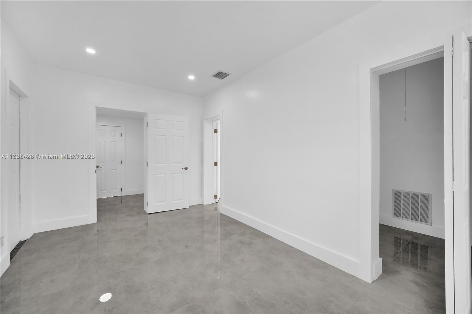 8101 SW 14th Ter Unit: 0