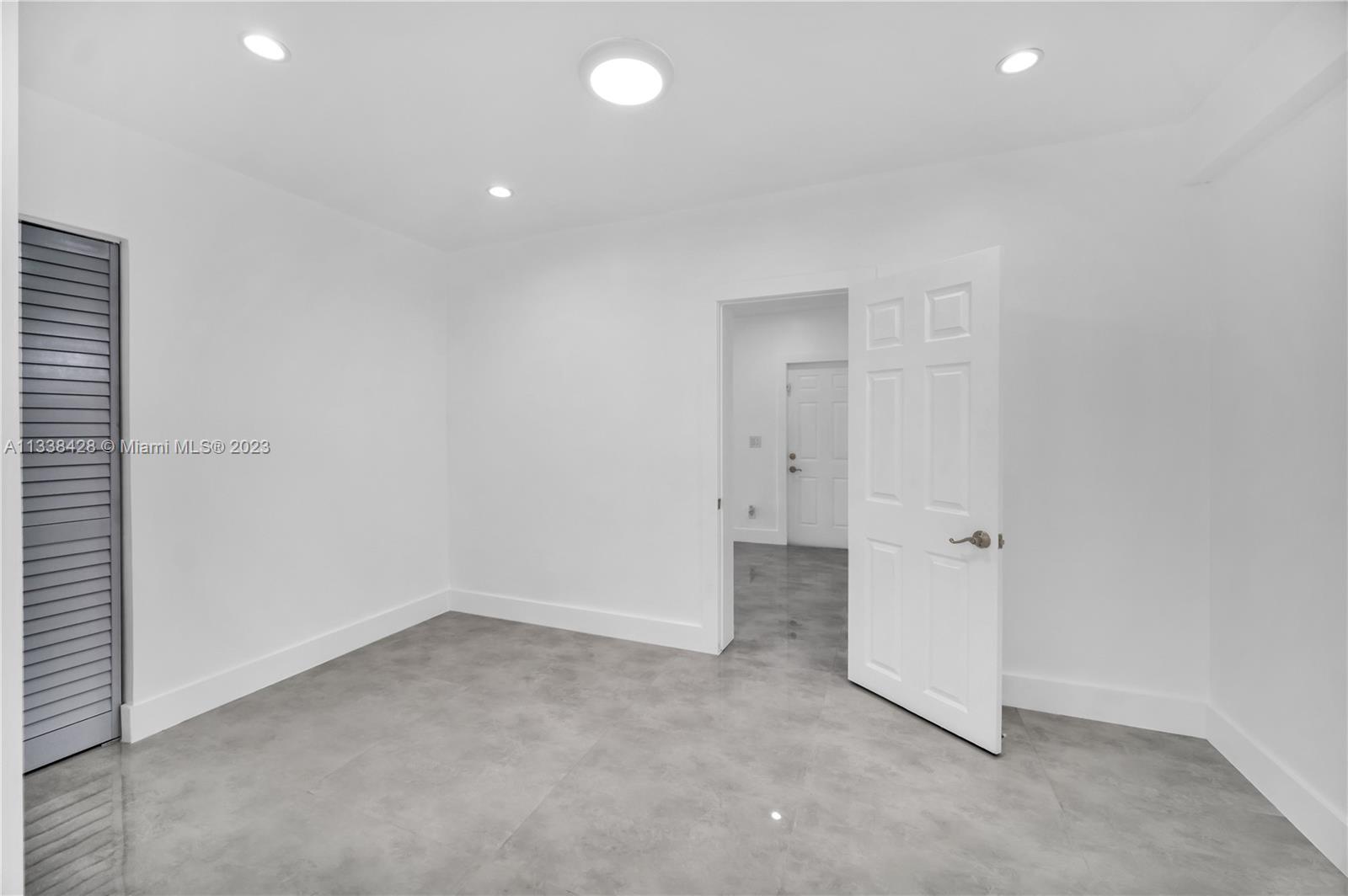 8101 SW 14th Ter Unit: 0
