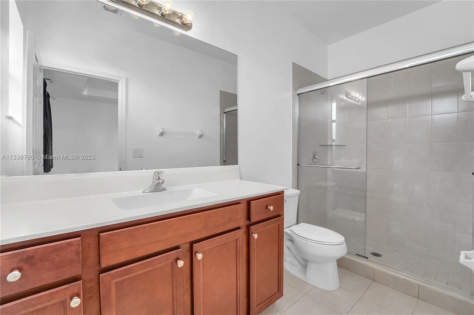 9271 W 32nd Ln Unit: 9271