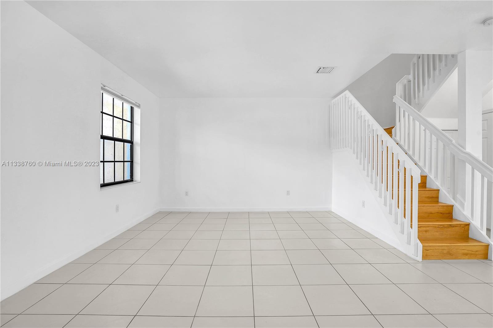 9271 W 32nd Ln Unit: 9271