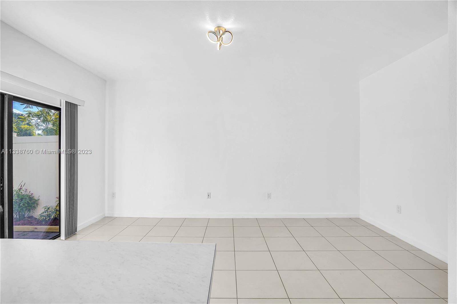 9271 W 32nd Ln Unit: 9271