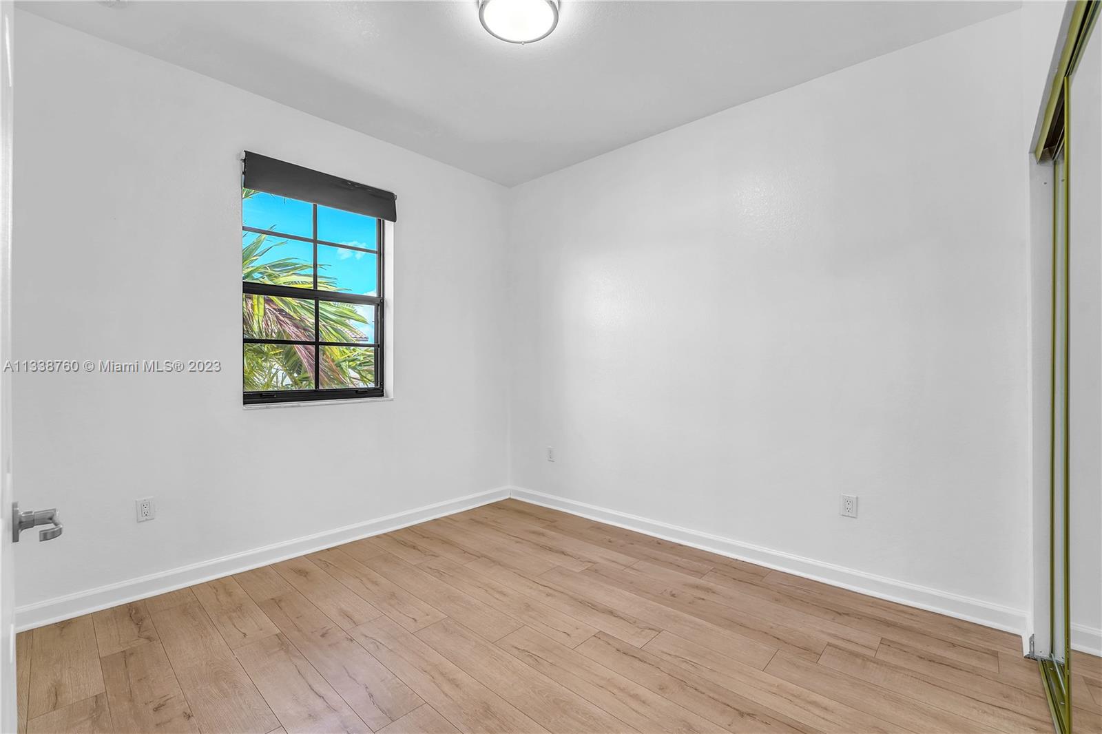 9271 W 32nd Ln Unit: 9271