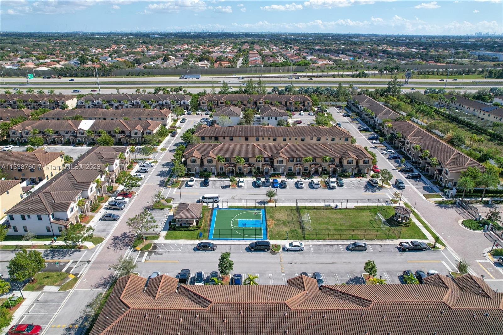 9271 W 32nd Ln Unit: 9271