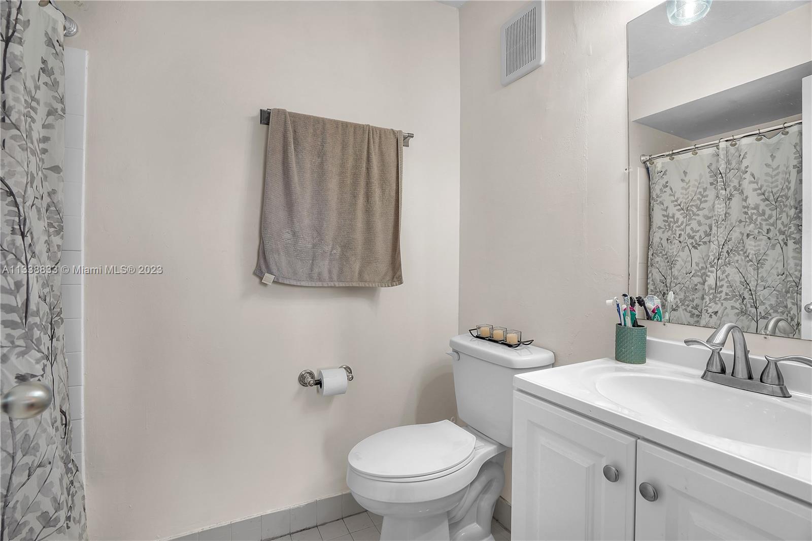 4510 SW 68th Ct Cir Unit: 17-4