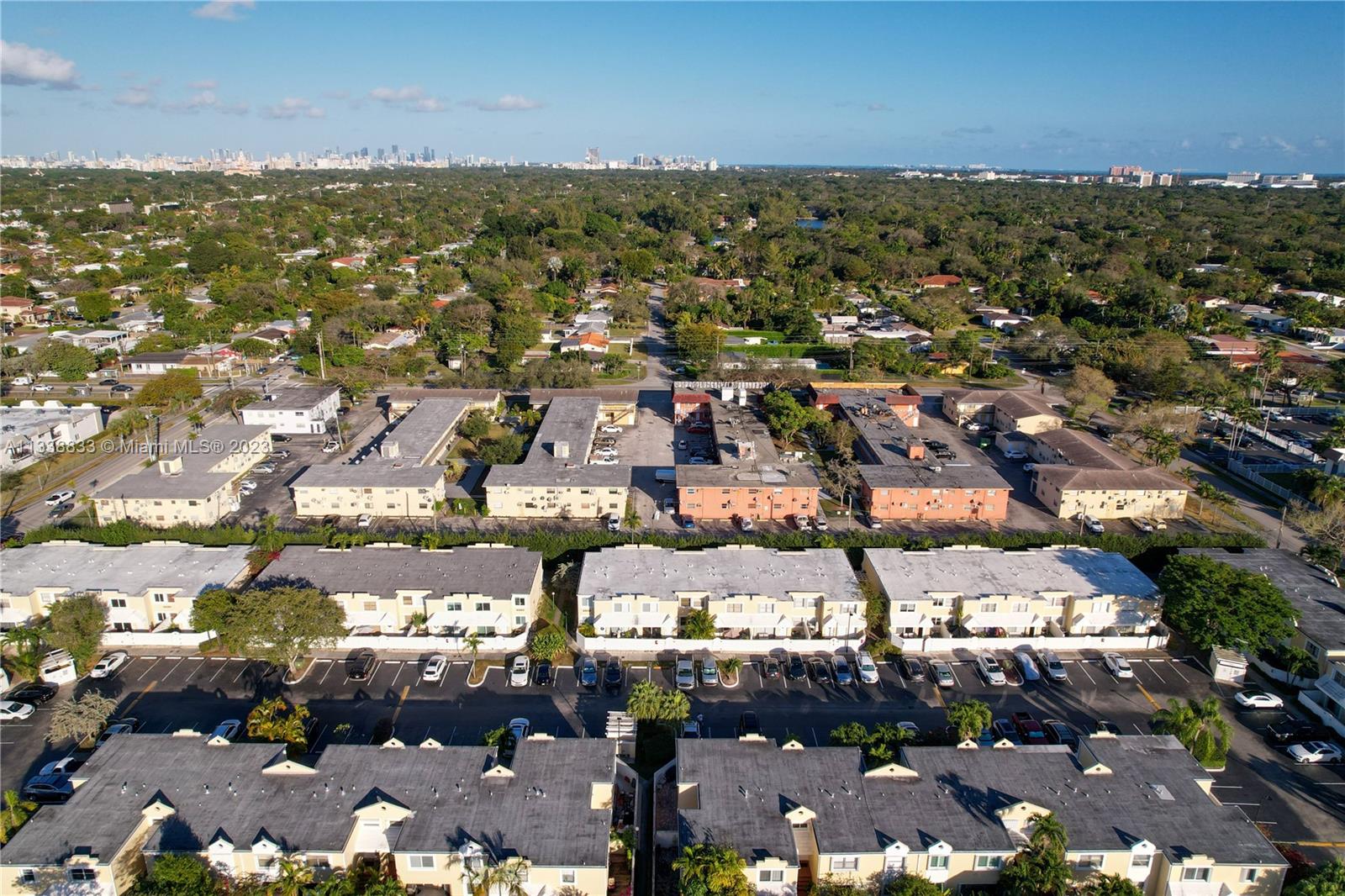 4510 SW 68th Ct Cir Unit: 17-4