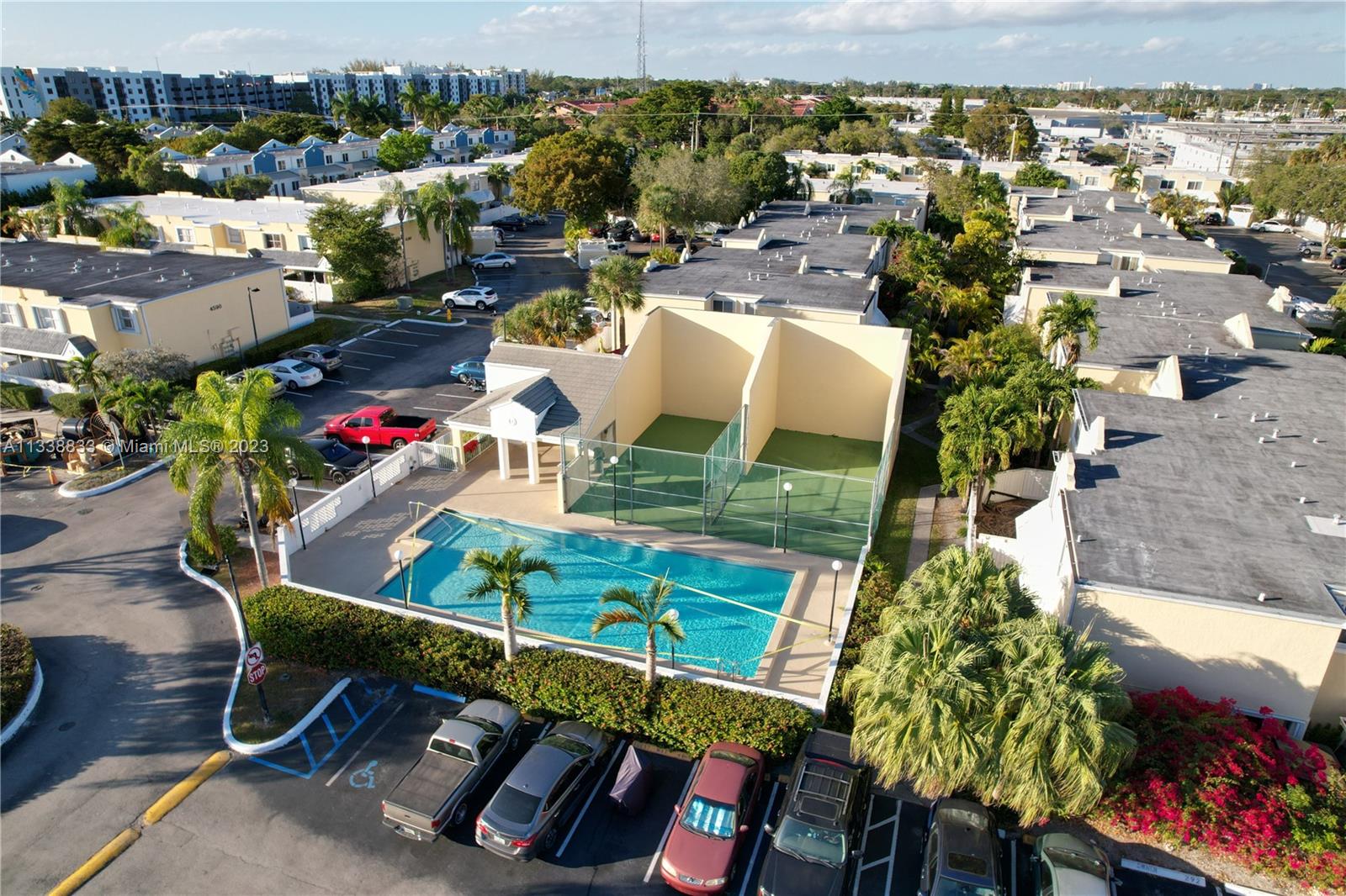 4510 SW 68th Ct Cir Unit: 17-4