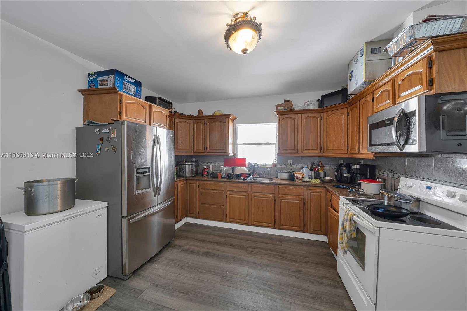 528 SW 14th Ave