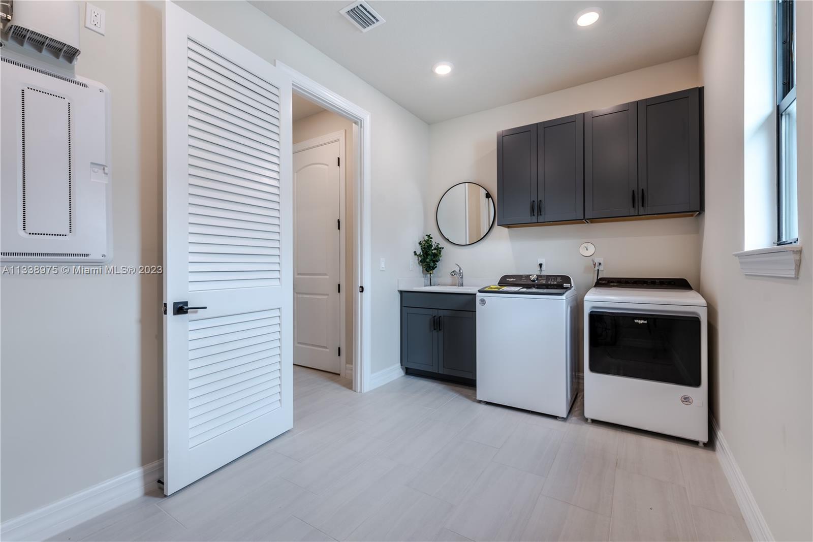 4549 W Pinehurst Trl
