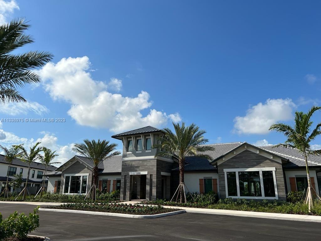 4549 W Pinehurst Trl