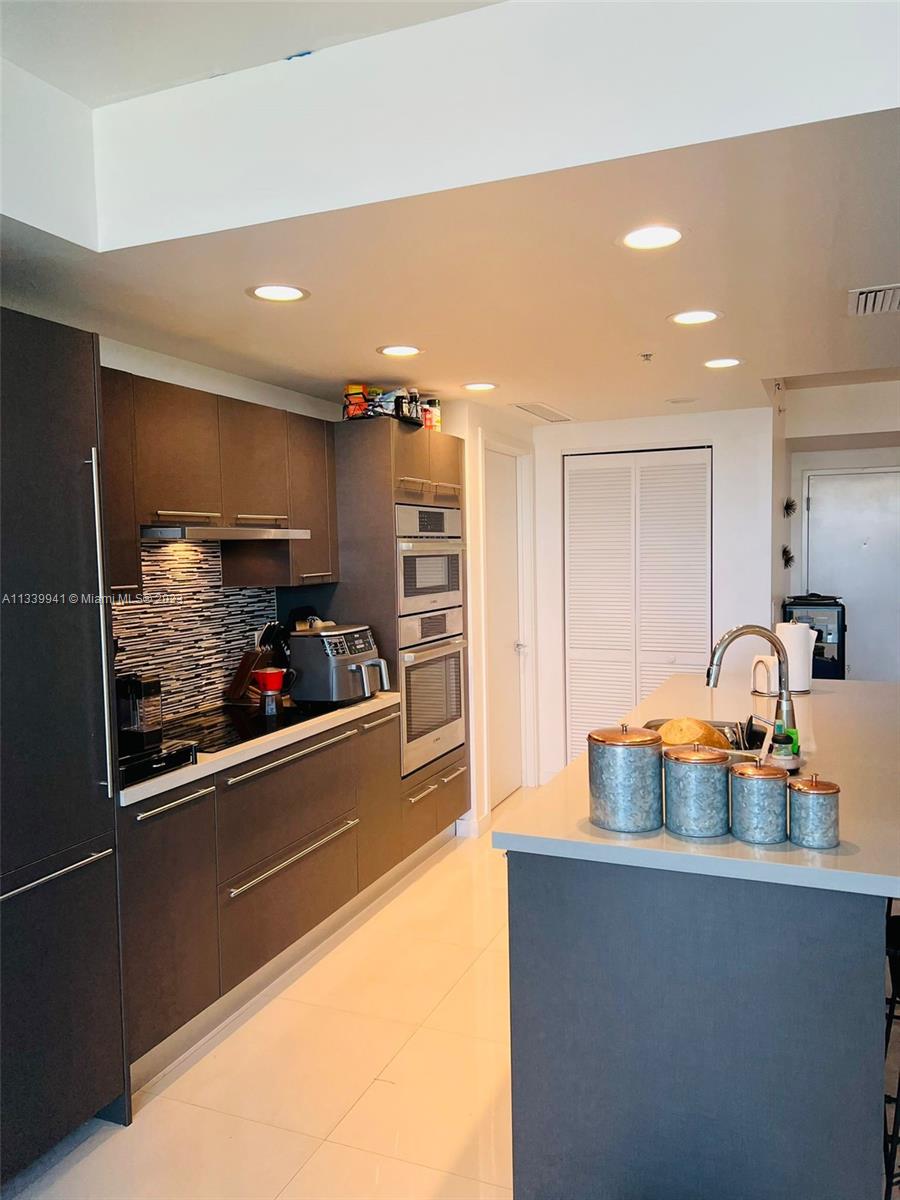 7751 NW 107th Ave Unit: 301