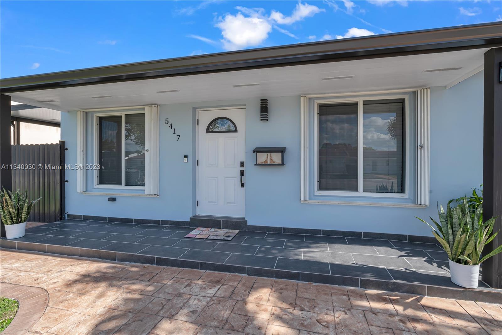 5417 SW 128th Ave Unit: .