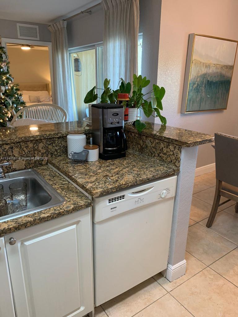20950 SW 87th Ave Unit: 104