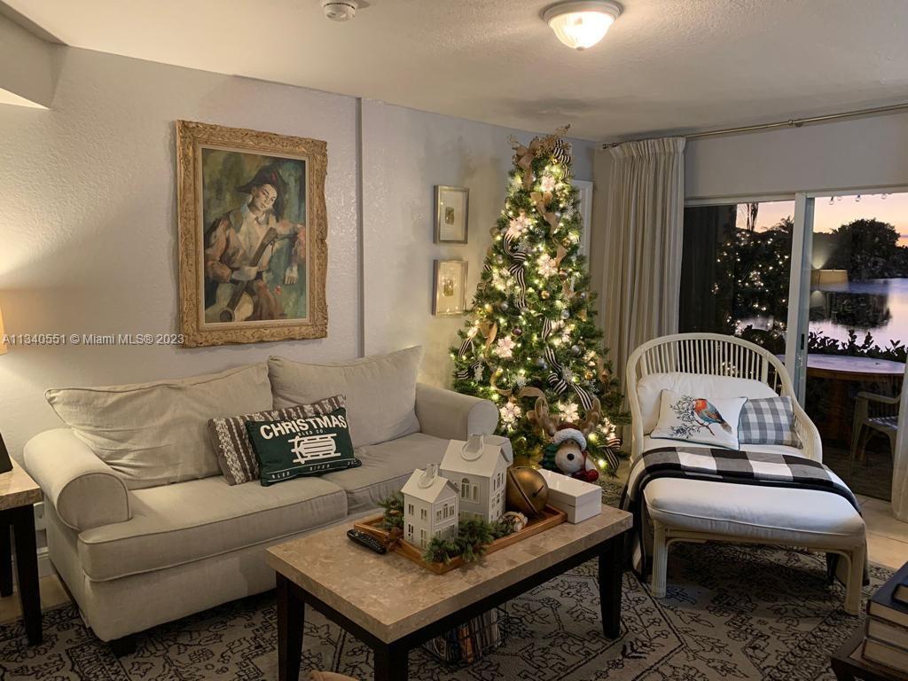 20950 SW 87th Ave Unit: 104