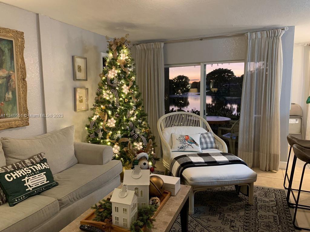 20950 SW 87th Ave Unit: 104