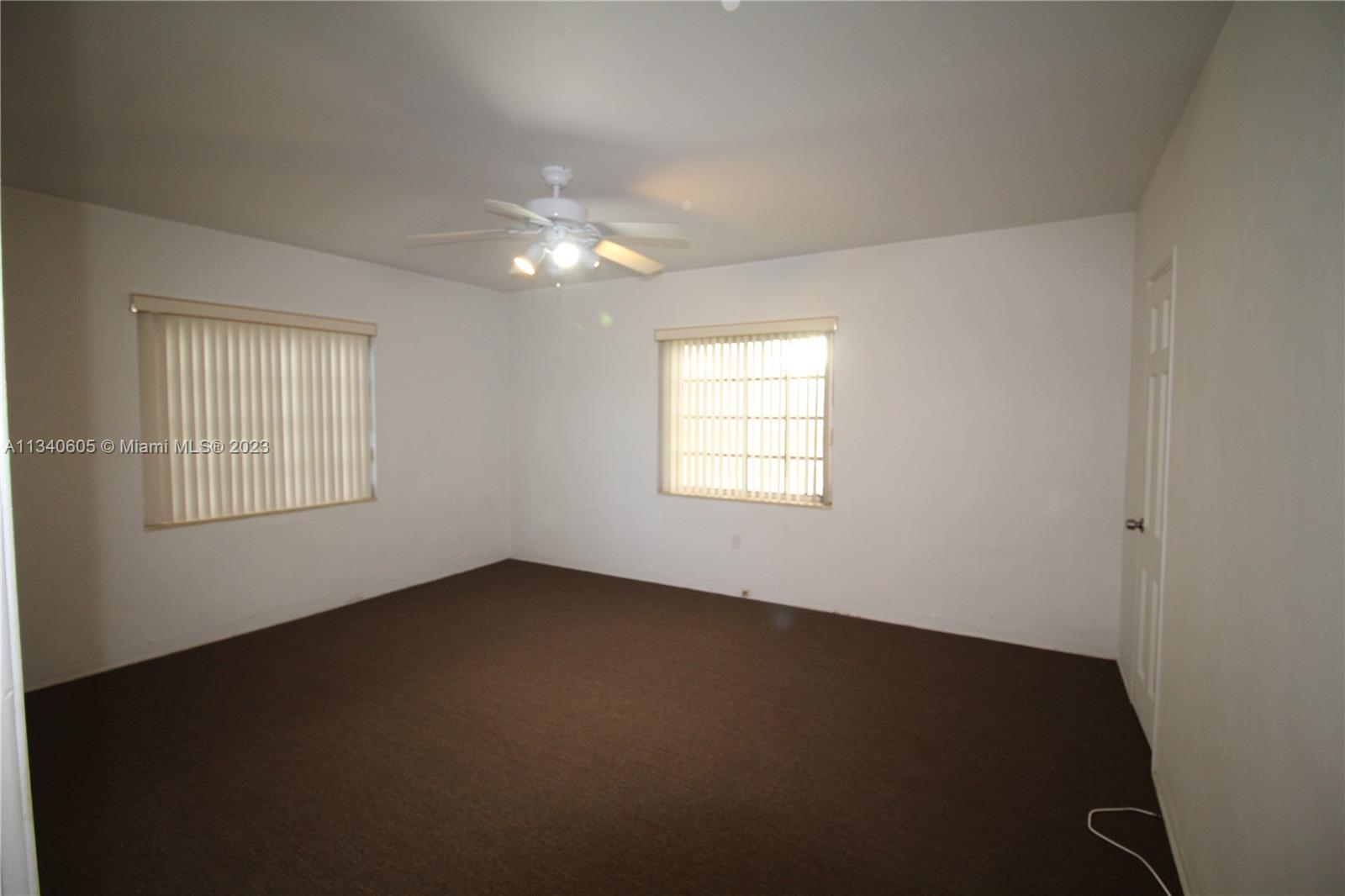 1937 SW 19th Ave Unit: 0