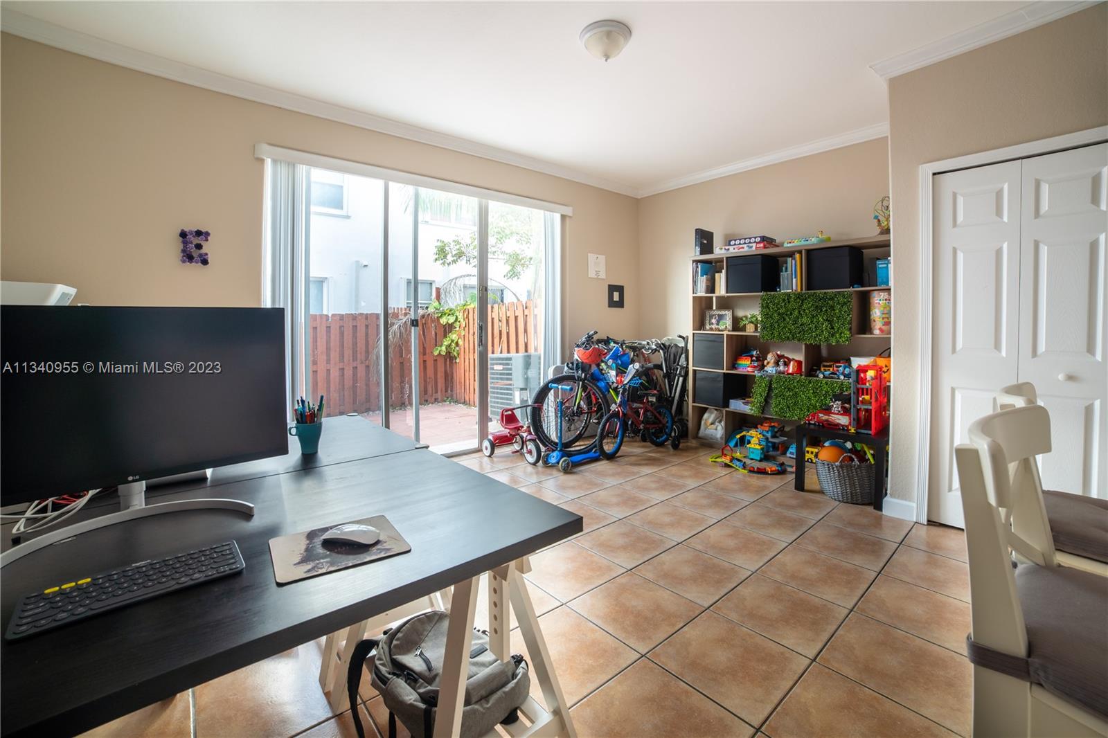 5580 NW 107th Ave Unit: 1204