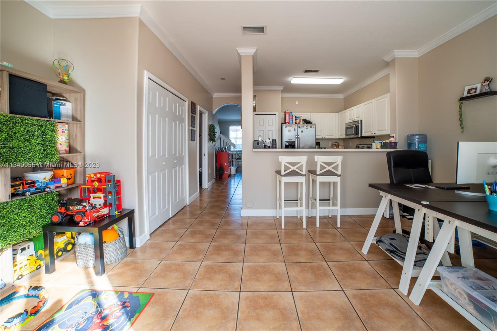 5580 NW 107th Ave Unit: 1204