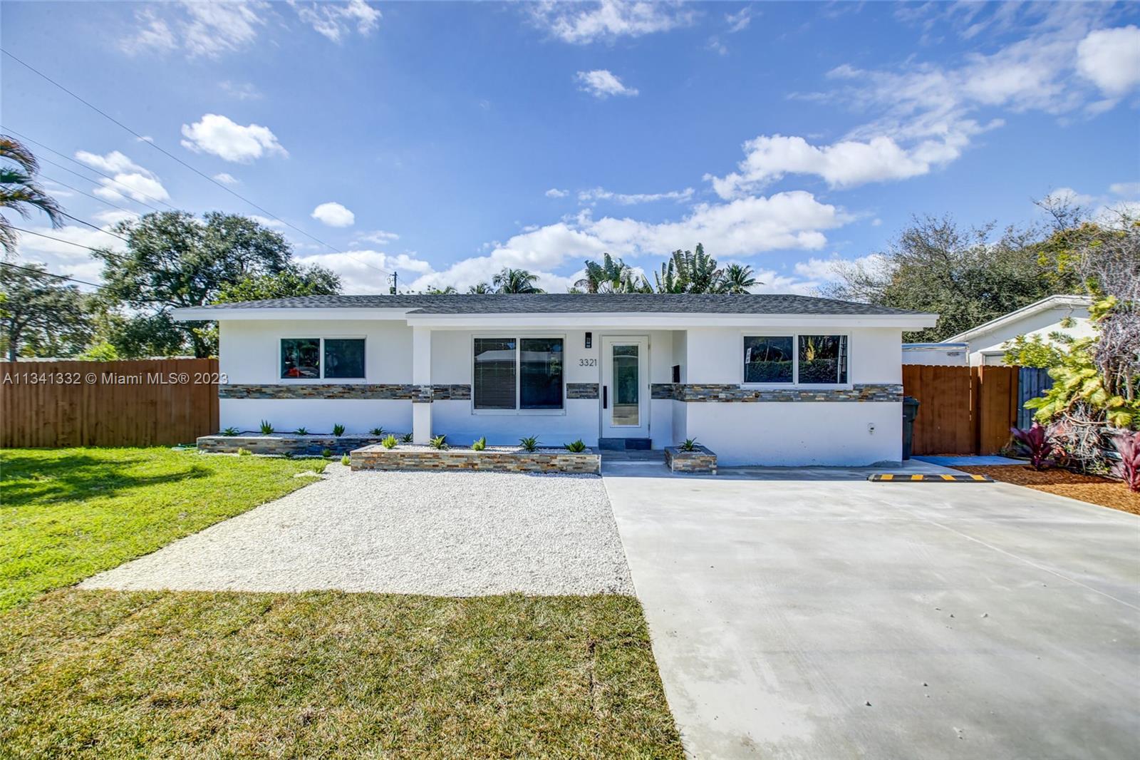 3321 NE 6th Ave