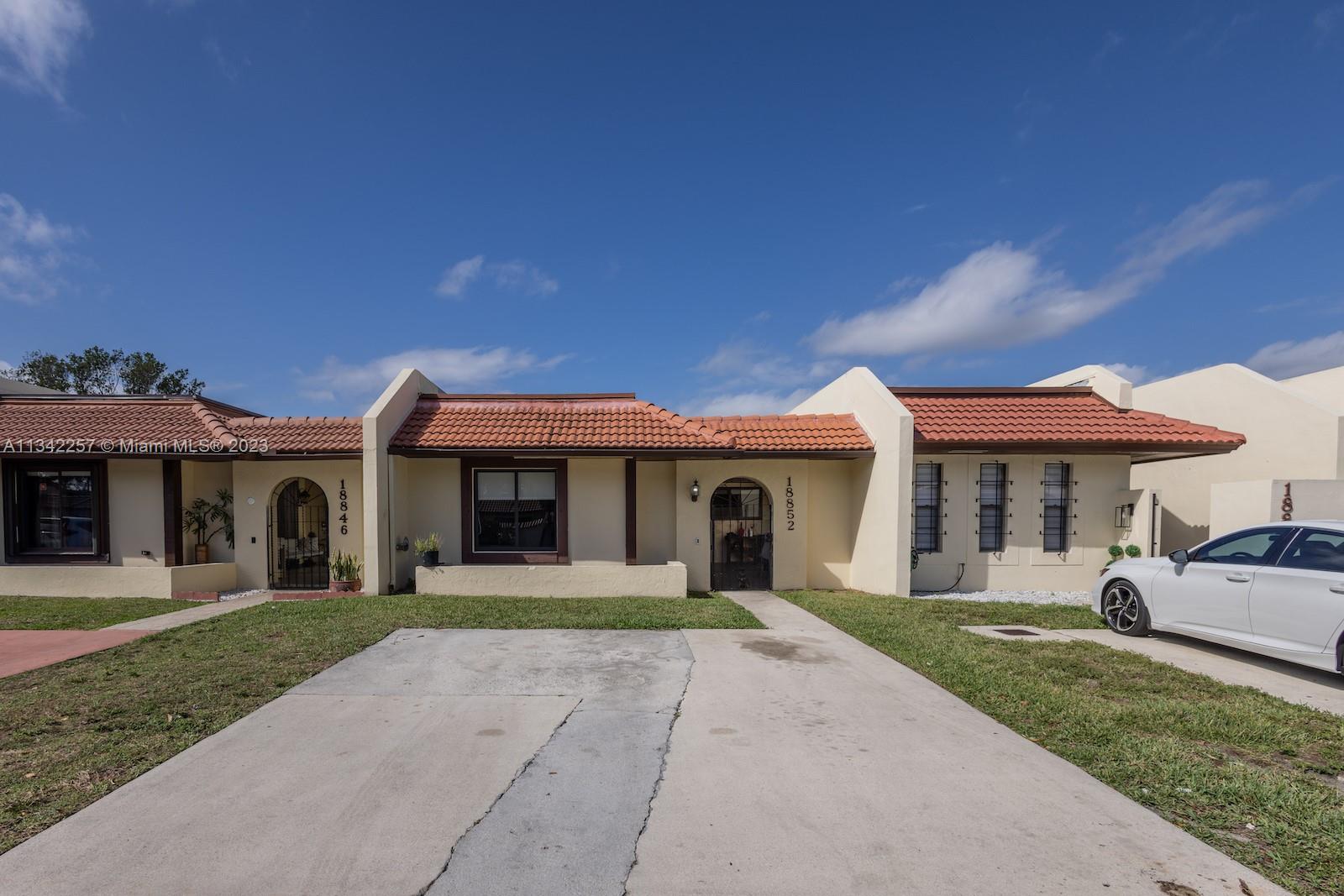 18852 NW 64th Ct