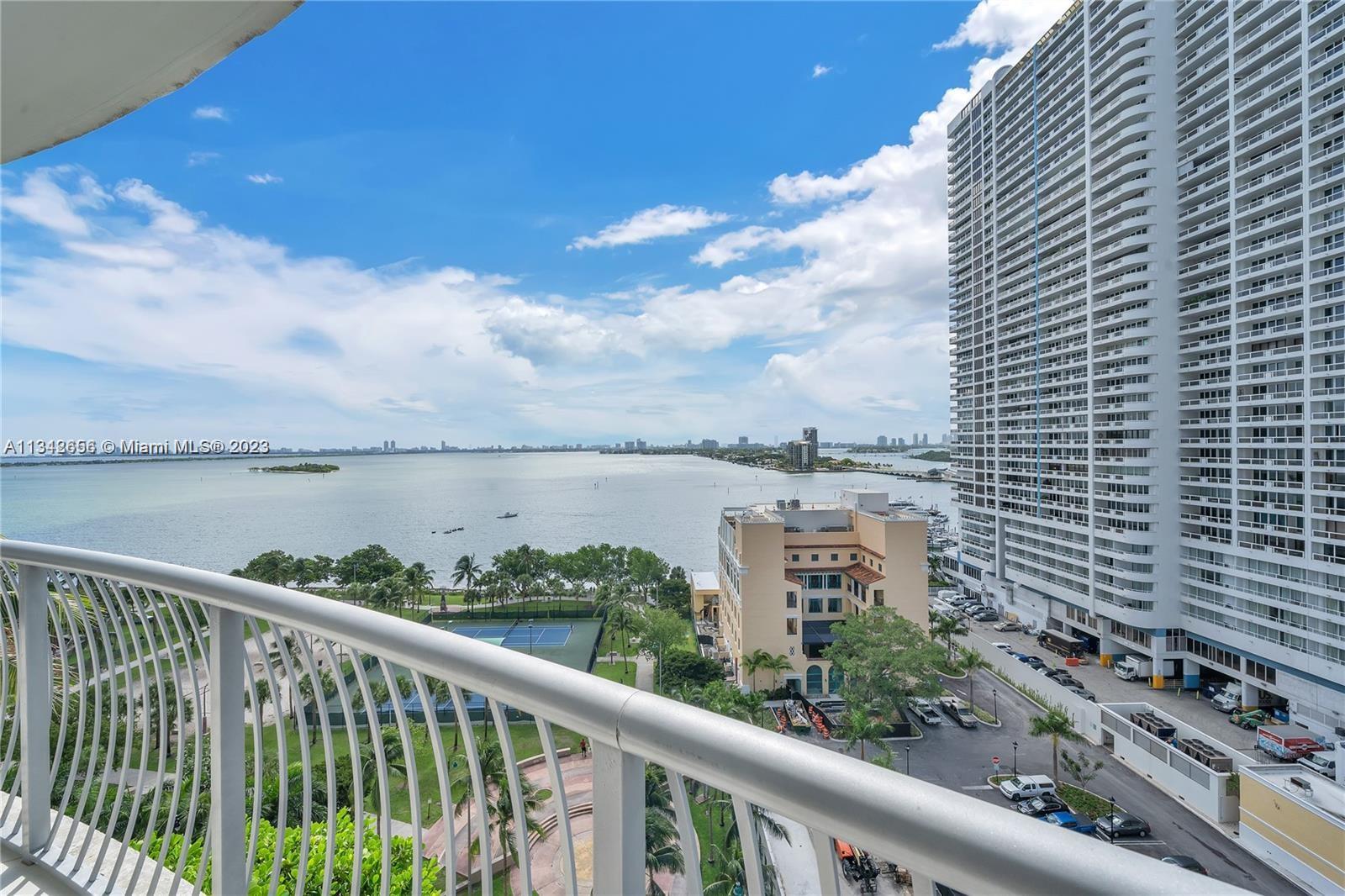 1750 N Bayshore Dr Unit: 1402