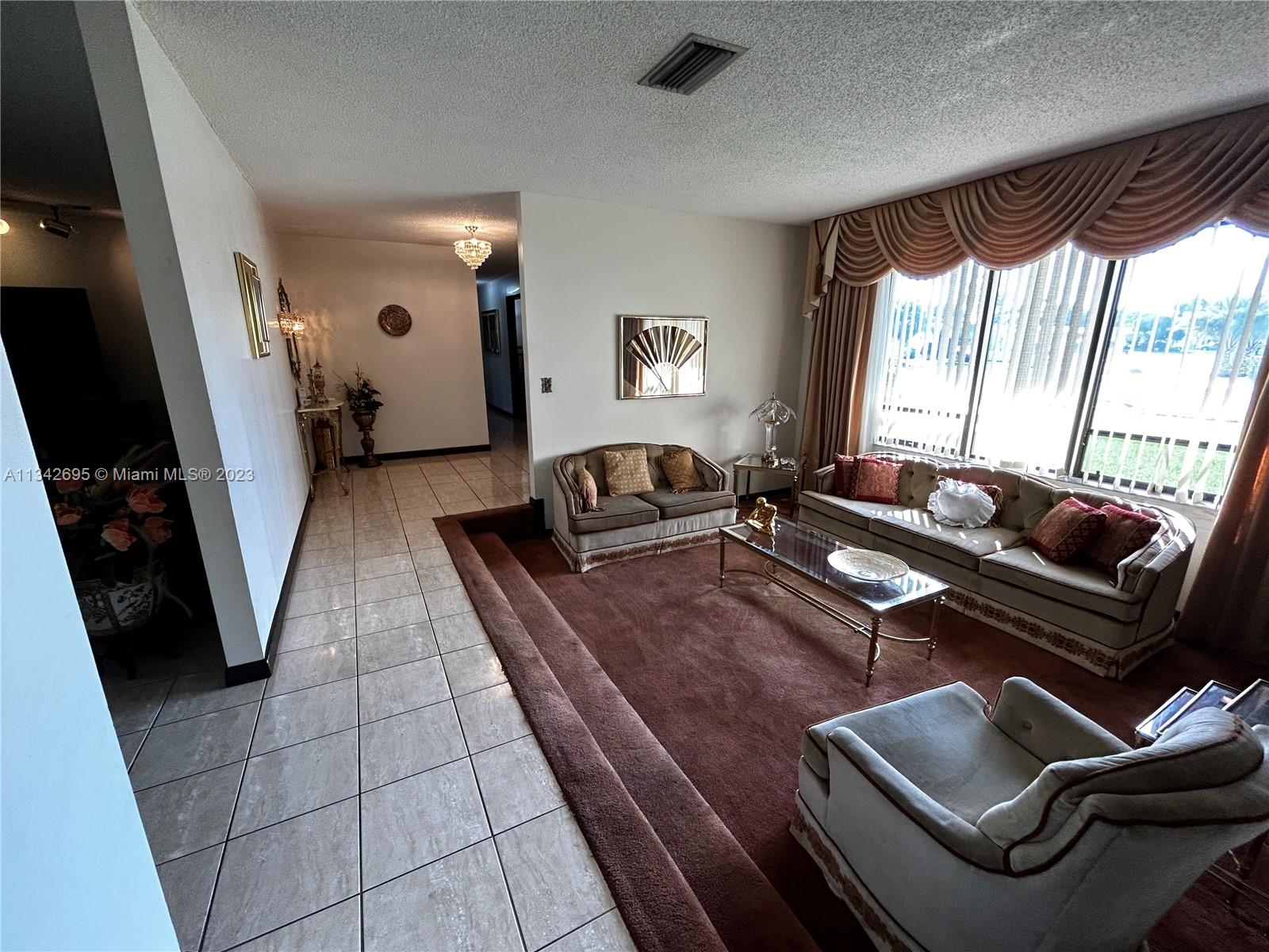 3241 SW 100th Ave