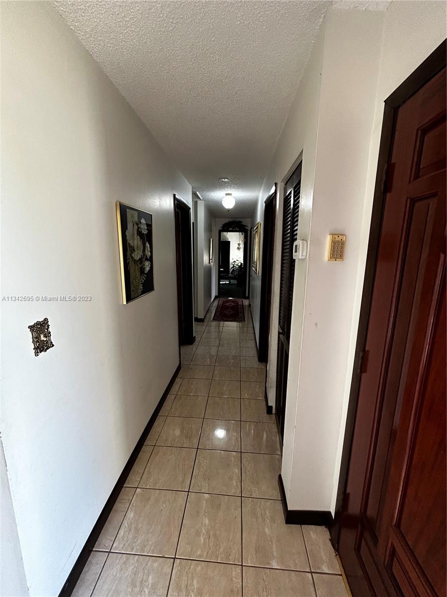 3241 SW 100th Ave