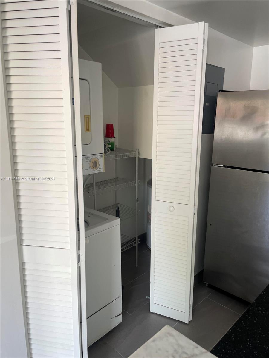6850 SW 45th Ln Unit: 7