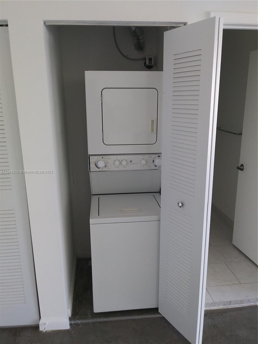 133 NE 2 AV Unit: 3107