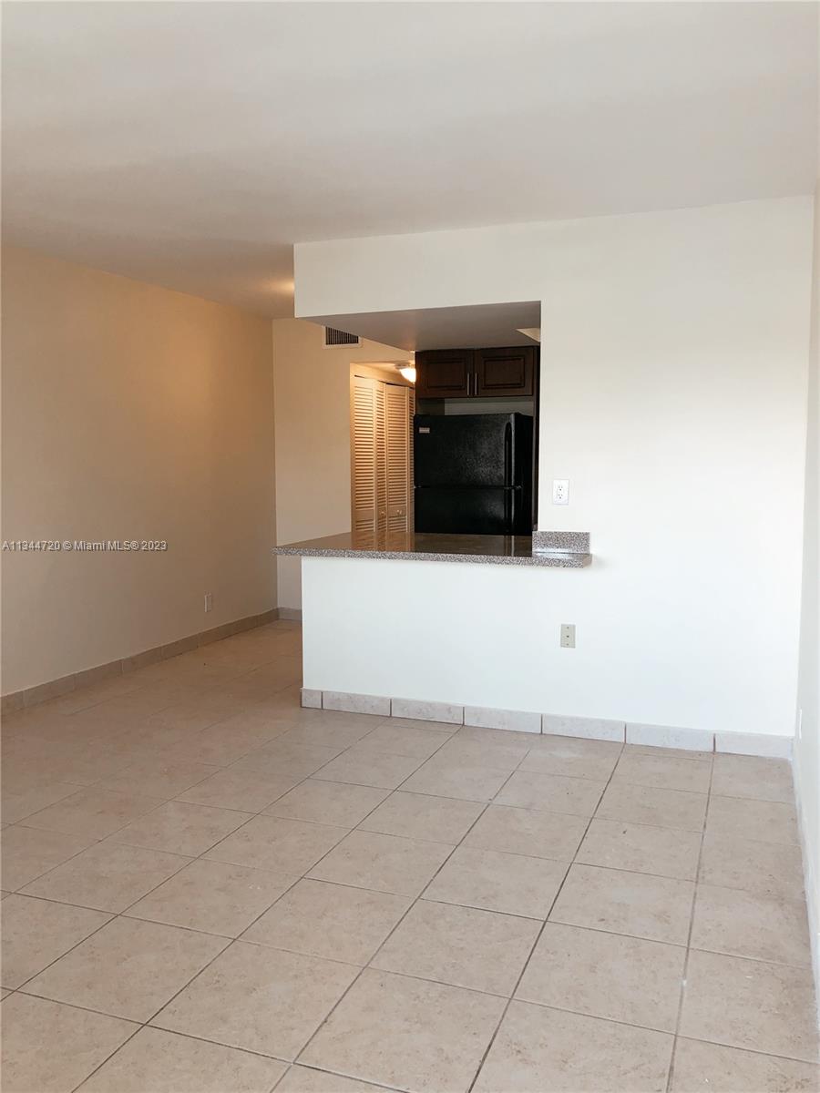 331 SE 19th Ave Unit: 2