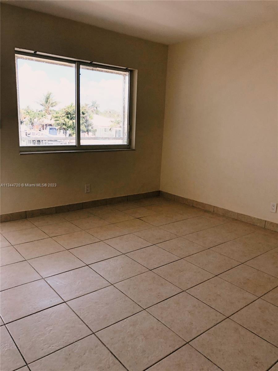 331 SE 19th Ave Unit: 2