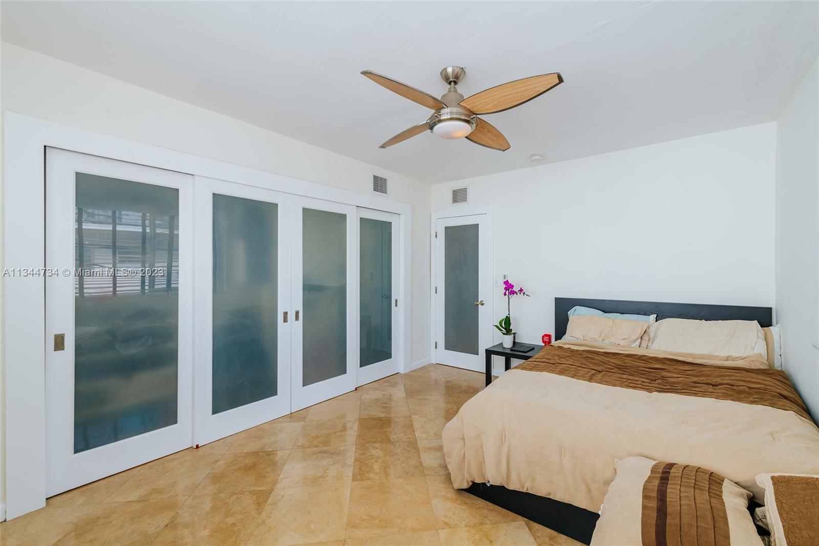 1242 Alton Rd Unit: 206