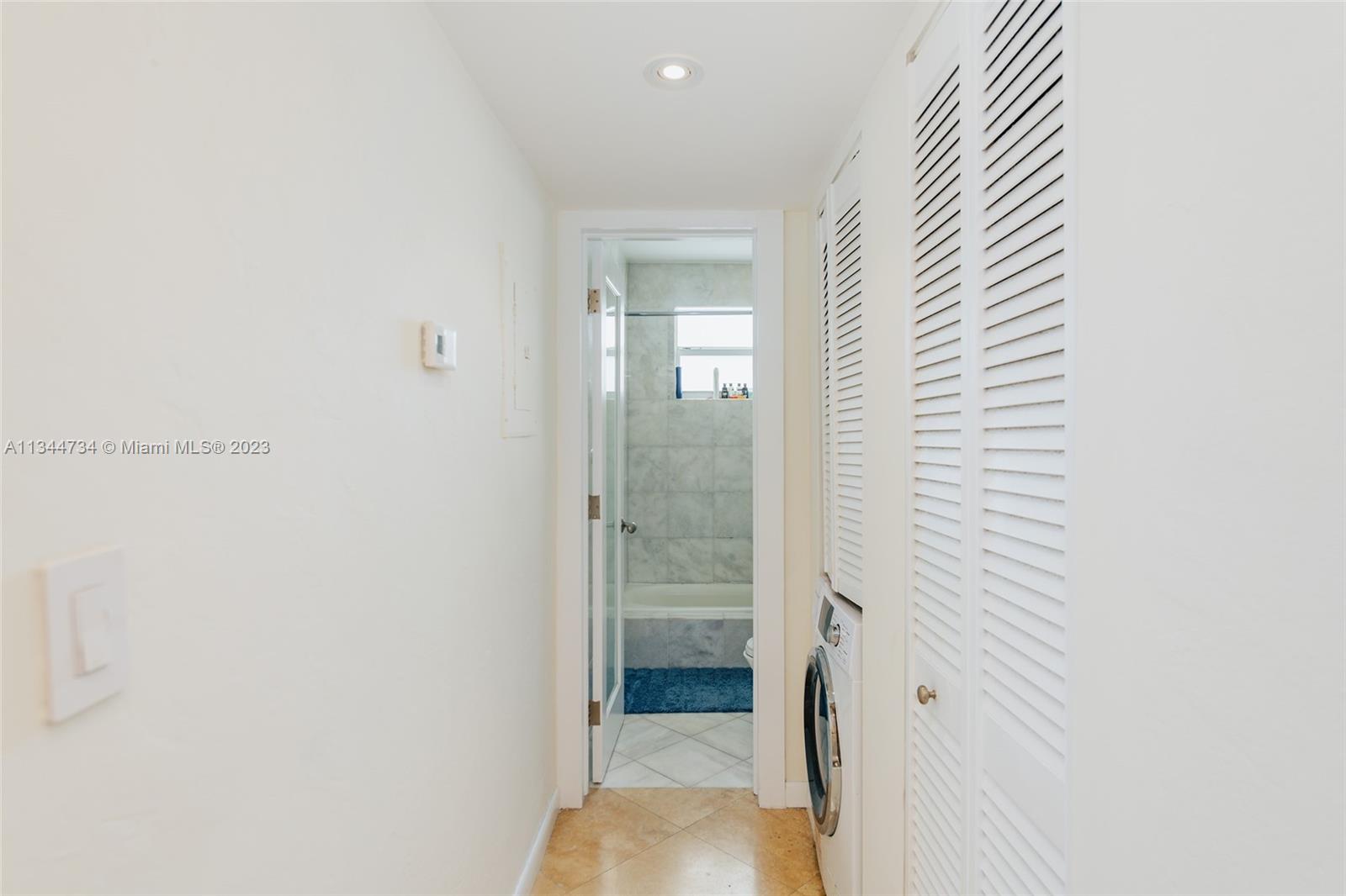 1242 Alton Rd Unit: 206