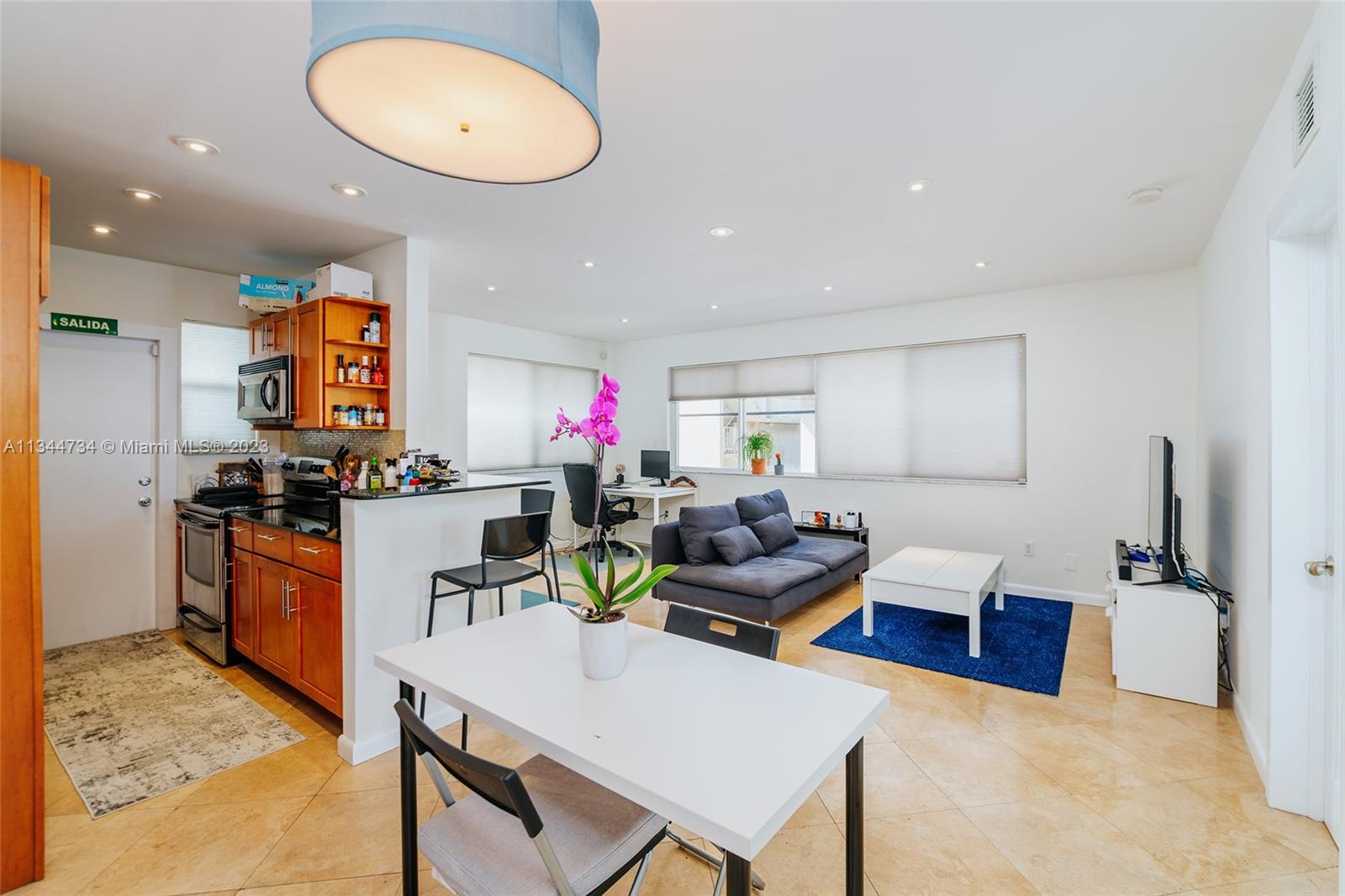 1242 Alton Rd Unit: 206