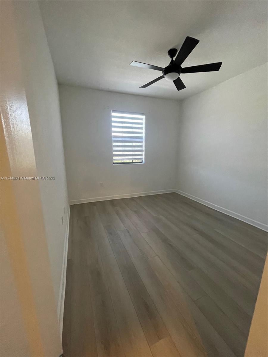 5436 NW 27th St Unit: 5436