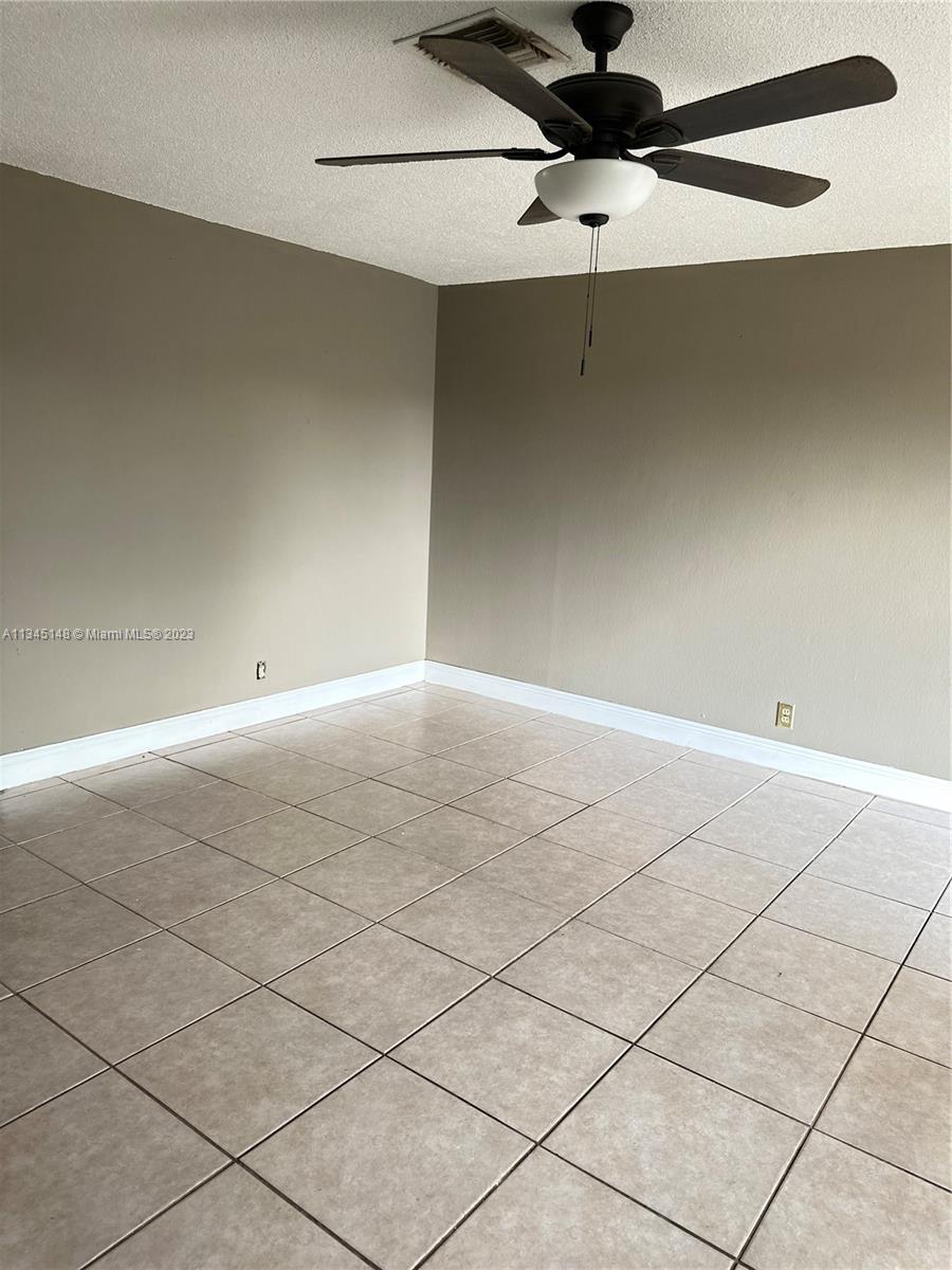 4681 SW 43rd Ter Unit: 1-2