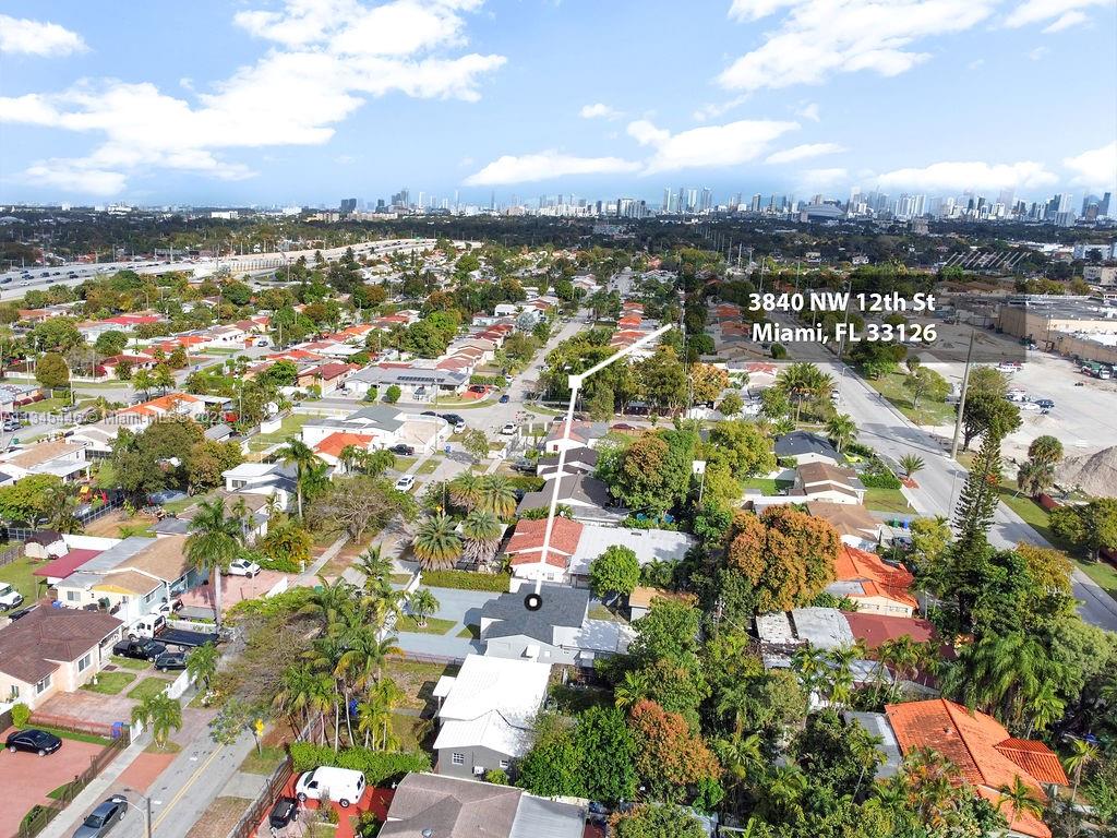 3840 NW 12th St