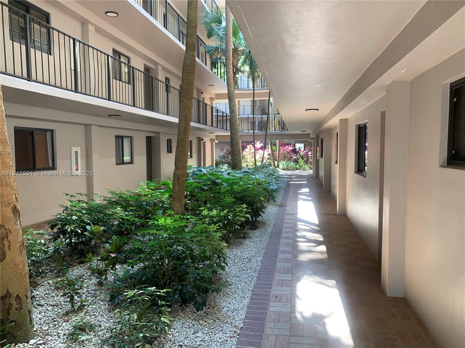 8760 SW 133rd Ave Rd Unit: 118