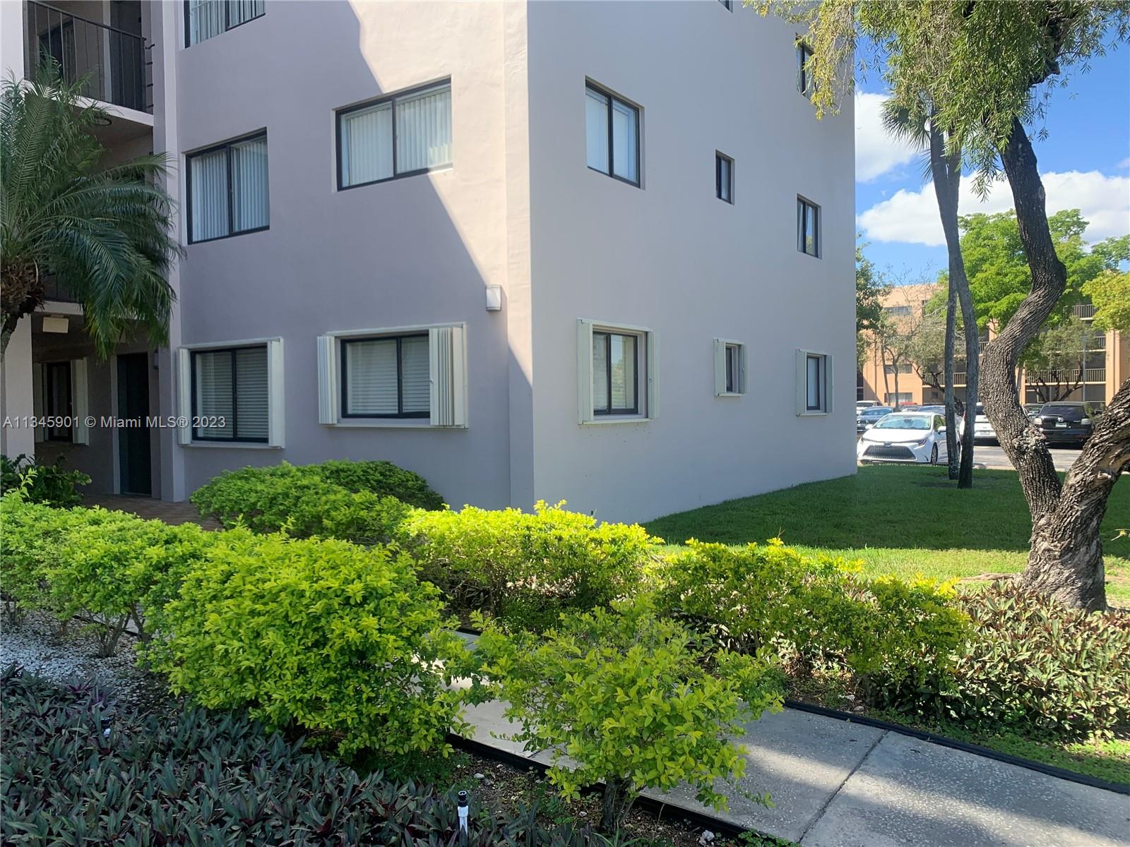 8760 SW 133rd Ave Rd Unit: 118