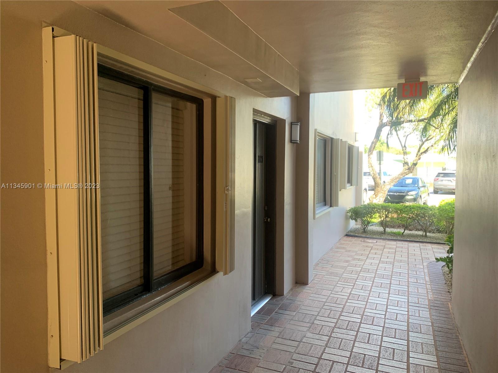 8760 SW 133rd Ave Rd Unit: 118