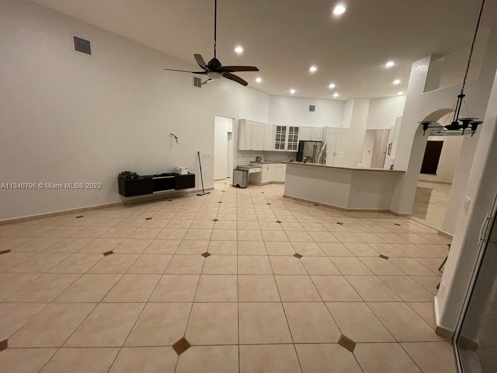 12501 NW 23rd St Unit: -