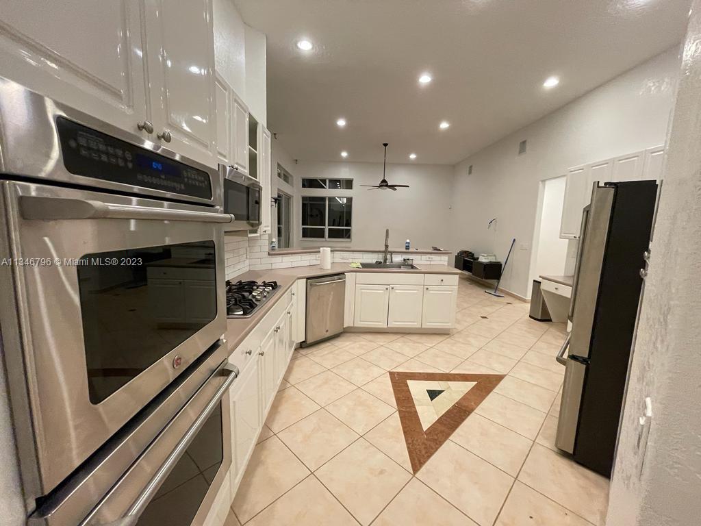 12501 NW 23rd St Unit: -
