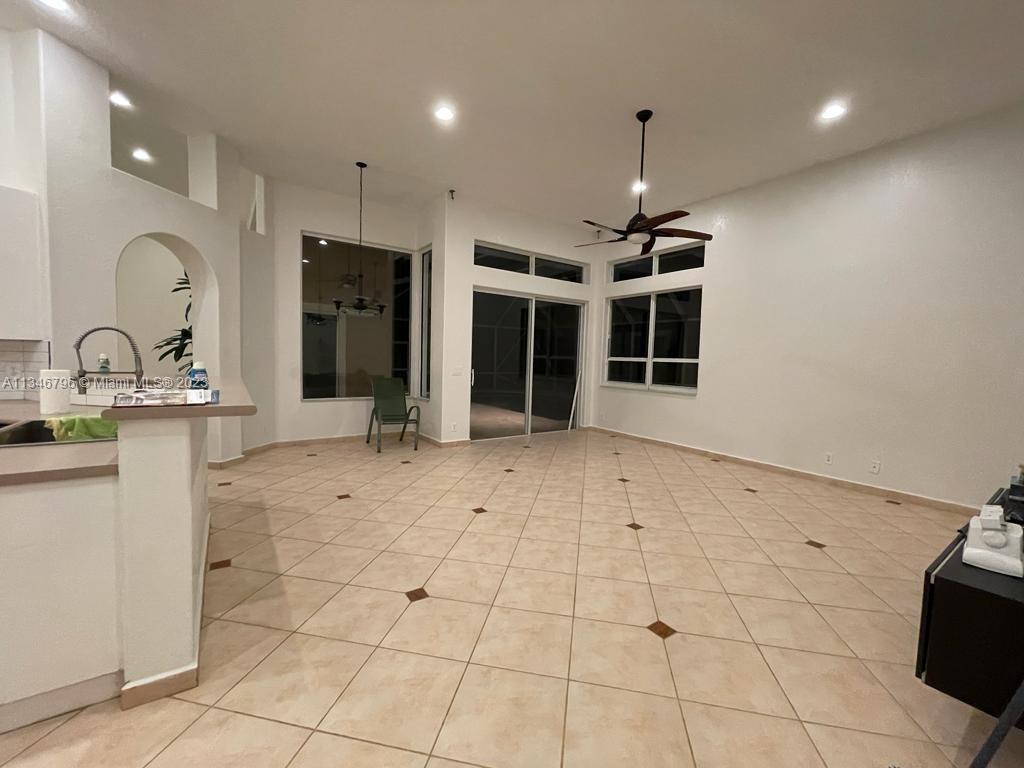 12501 NW 23rd St Unit: -