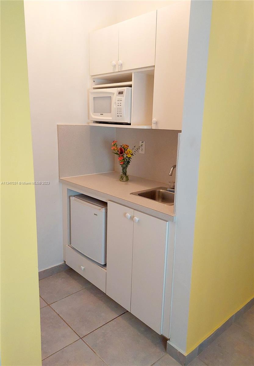 17455 NW 75th Pl Unit: 202