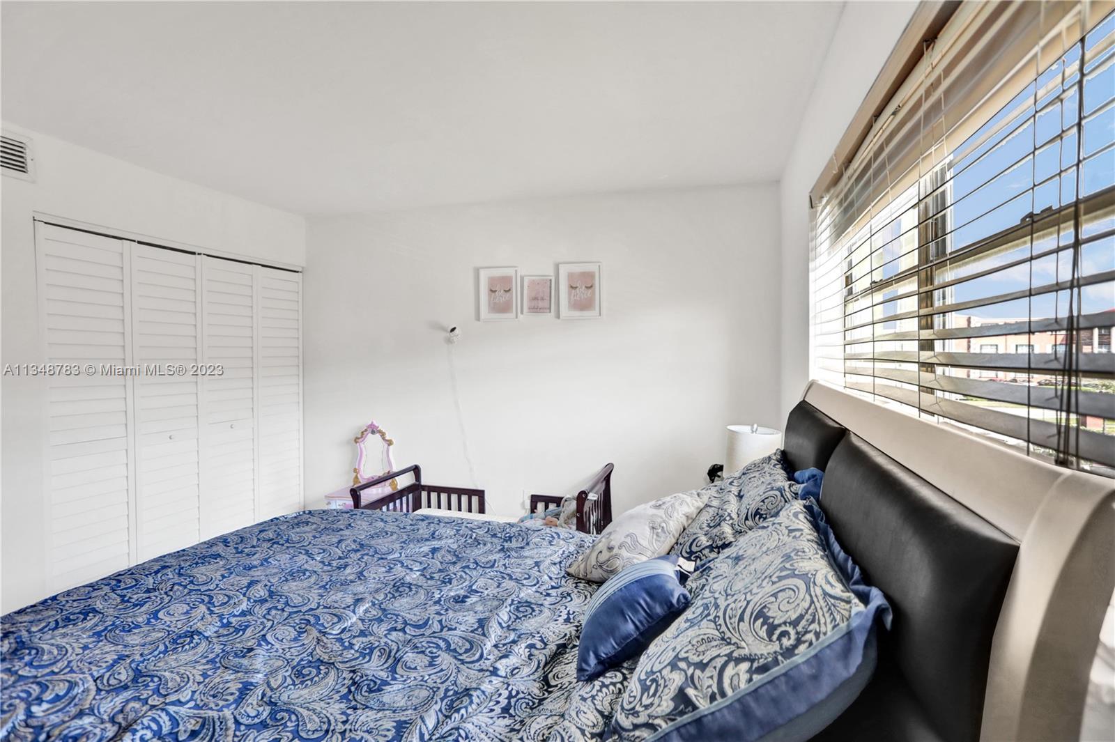 5575 W 17th Ave Unit: 1106