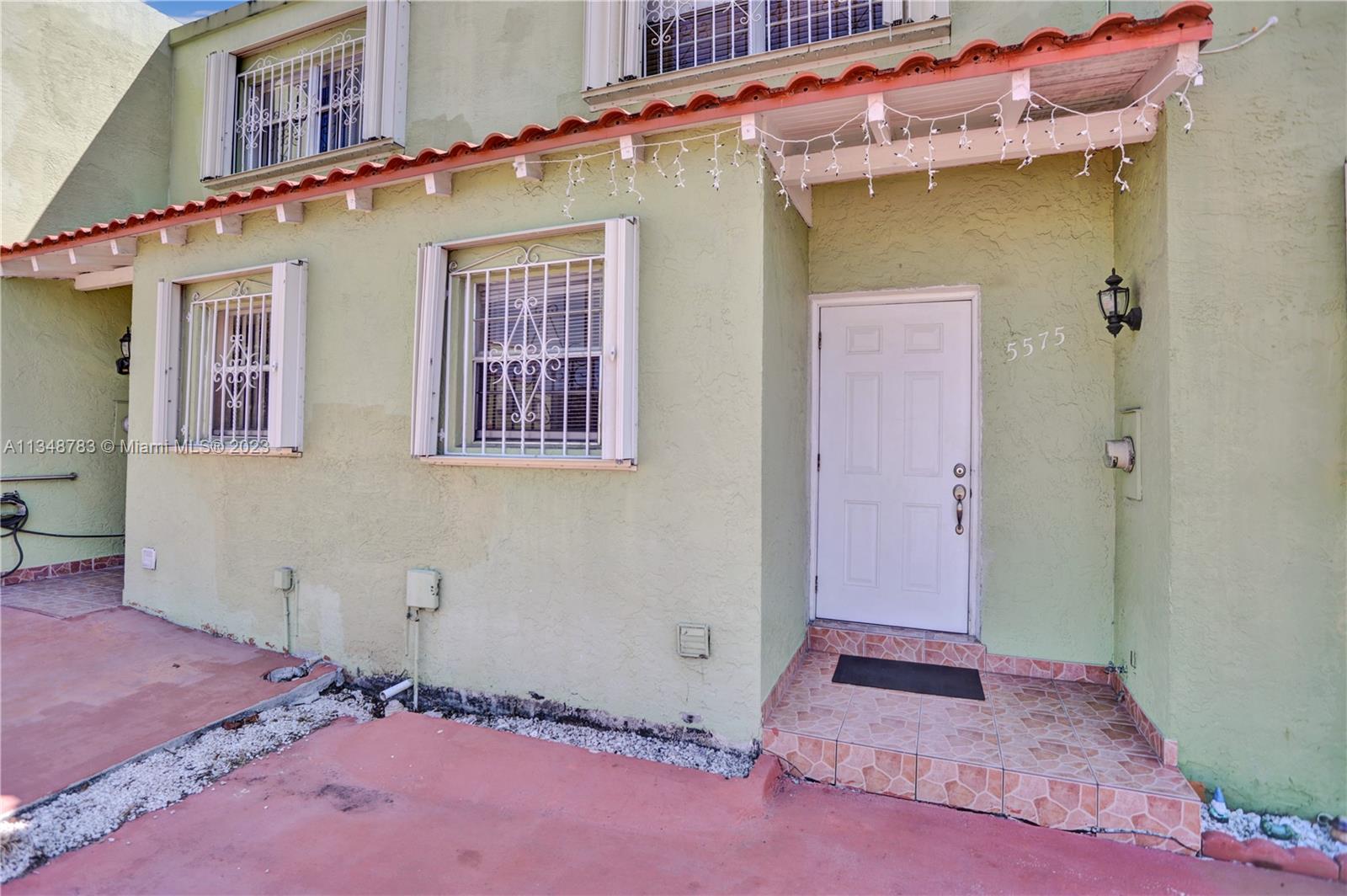 5575 W 17th Ave Unit: 1106