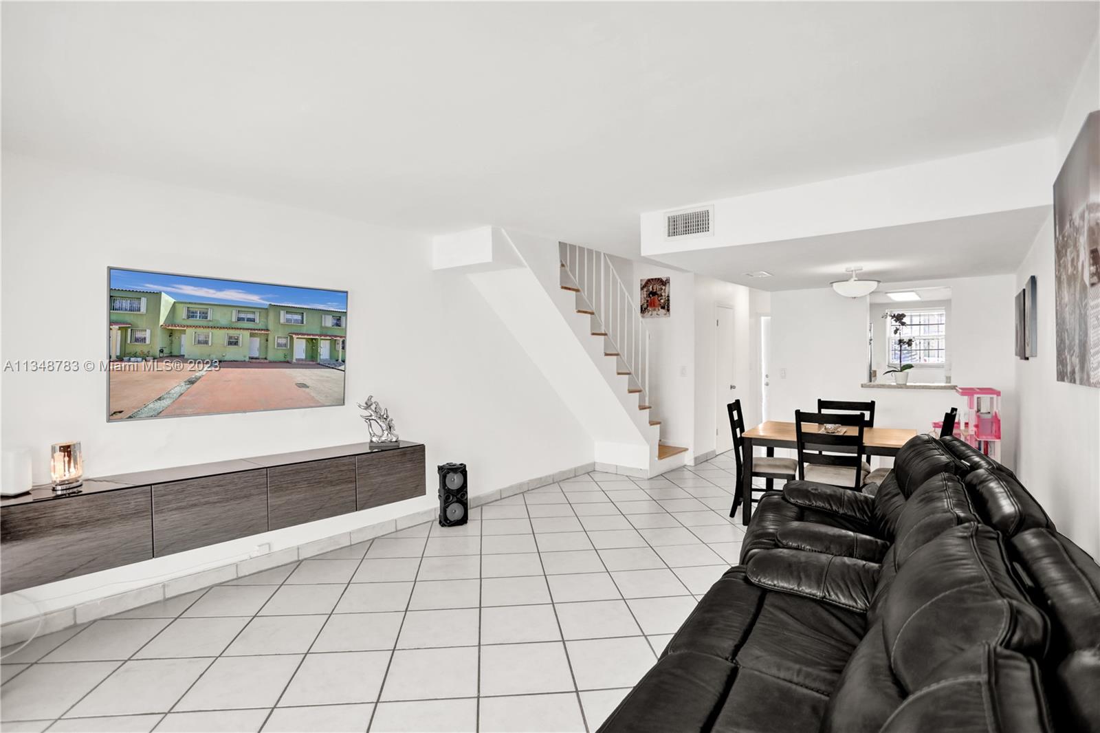 5575 W 17th Ave Unit: 1106