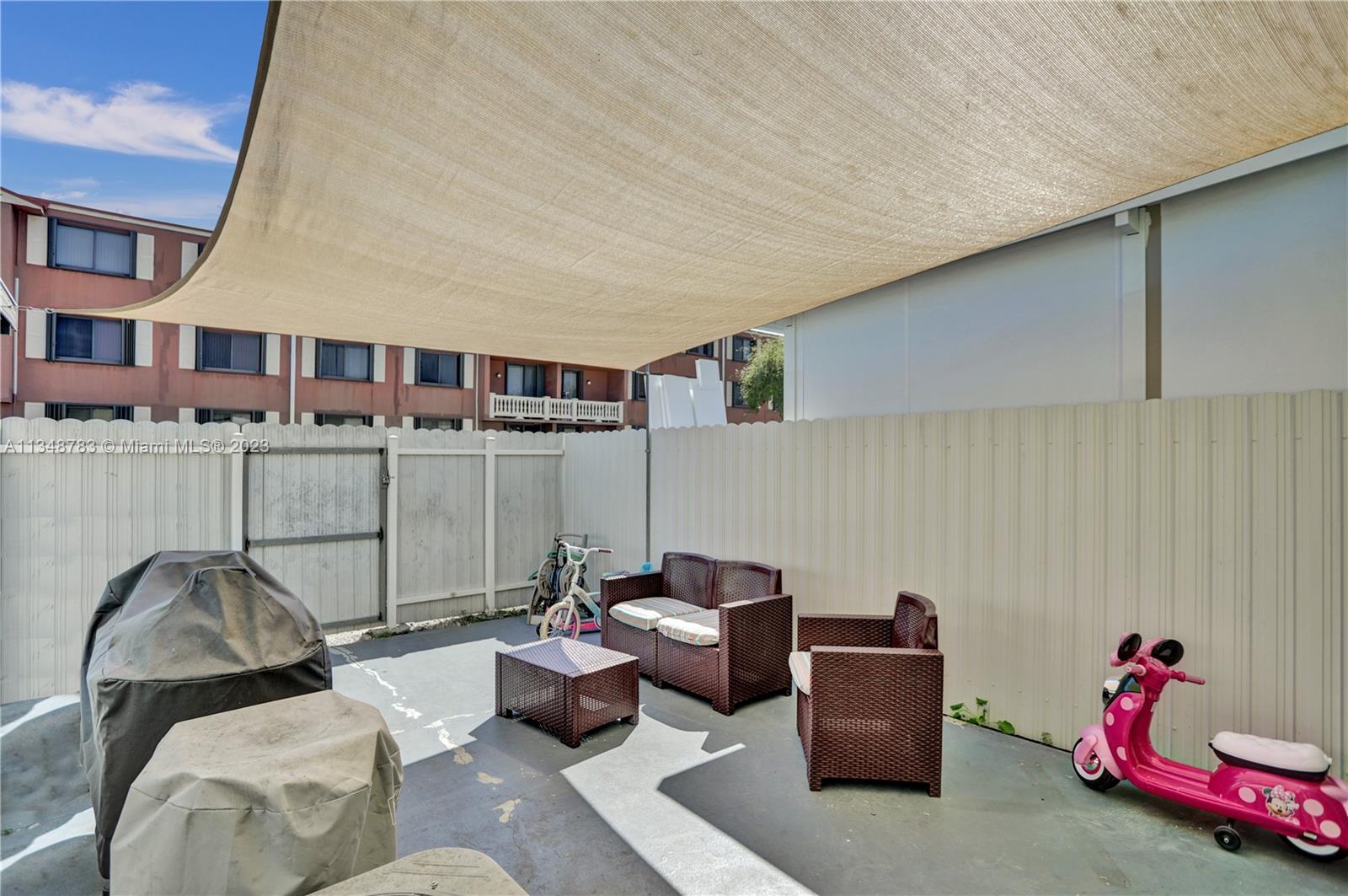 5575 W 17th Ave Unit: 1106