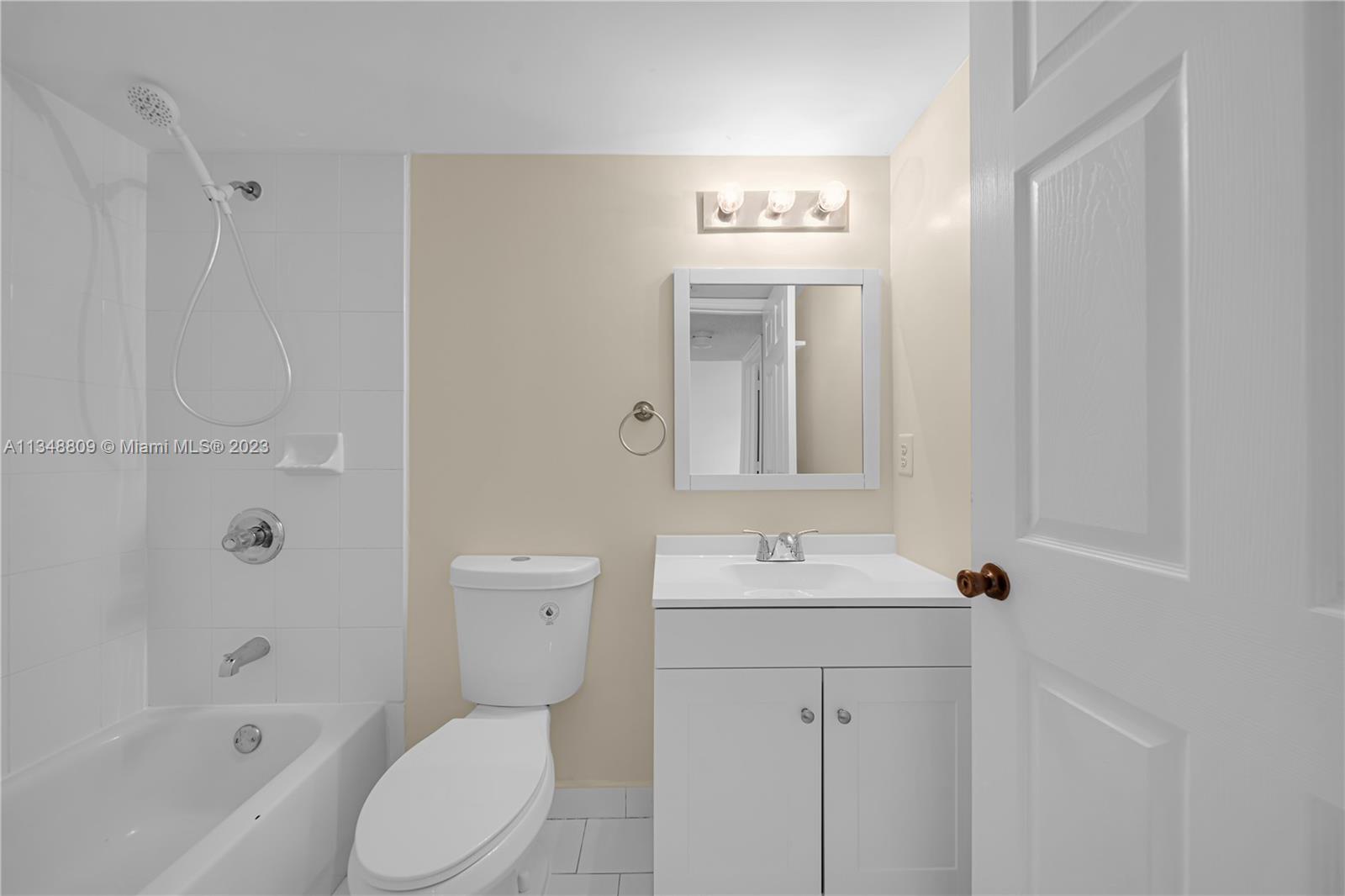 7085 NW 173rd Dr Unit: 408