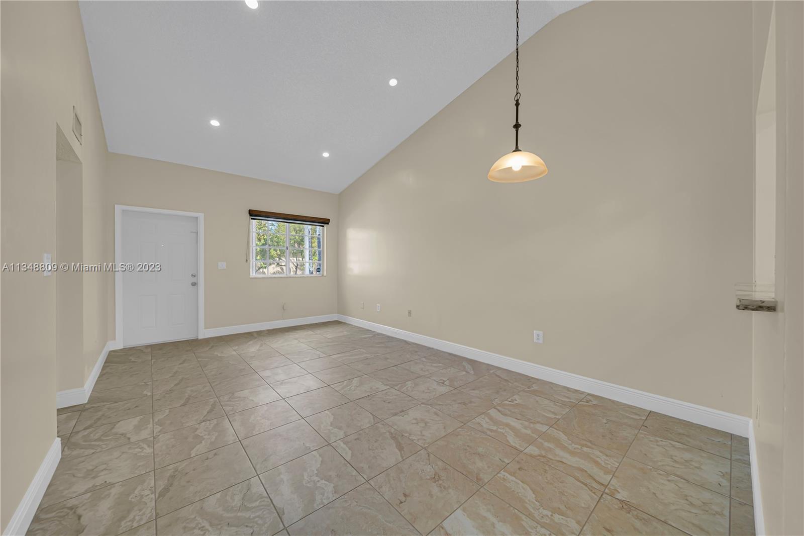 7085 NW 173rd Dr Unit: 408
